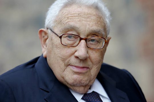 Karty se začaly obracet. Kissinger poskytl rozhovor redaktoru TASS