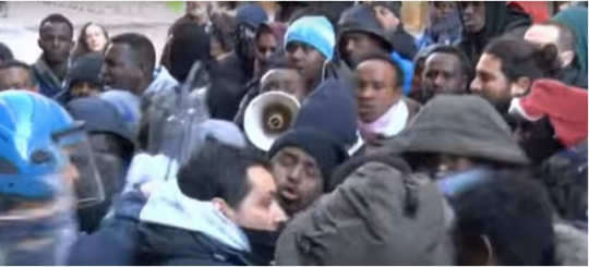 Emigranti v itálii Integrovali se muslimové do našich společností? Nový průzkum svými výsledky nepřekvapuje. Bylo to zadání na něčí příkaz?