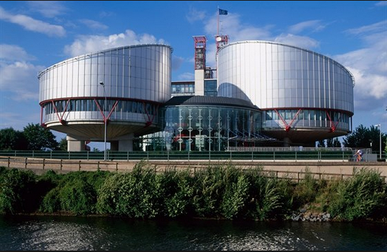 Evropský soud pro lidská práva podporuje zákony šaría o rouhání. No to přece není nic překvapujícího, že ano