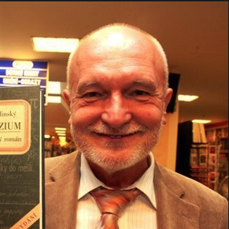 Jak lze násilně odebrat matce dítě, aniž jsou pro to zákonné důvody. Nepředstavitelné a protizákonné machinace v Čr