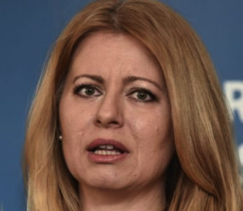 ČAPUTOVÁ X