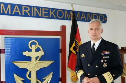 Schönbach-marinekomando-namornik