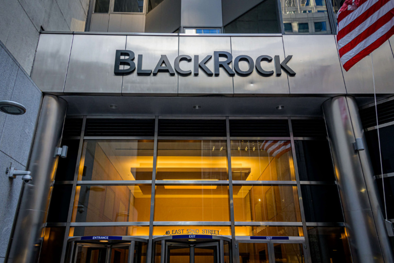 BlackRock a JPMorgan opouští agendu klimatické skupiny Climate Action 100+