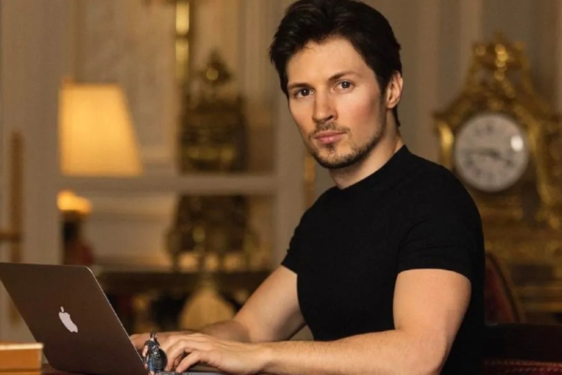 Zakladatel Telegramu Durov může dočasně opustit Francii