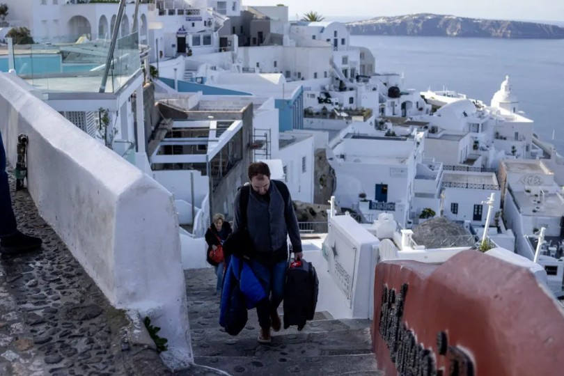 Čistka na ostrově Santorini. Vědci opět nechápou