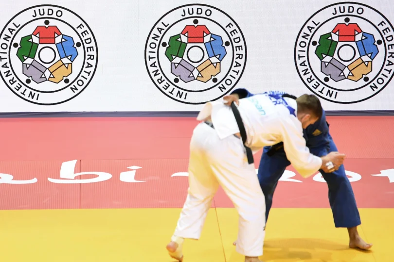 Olympijská sportovní federace umožnila Rusům soutěžit pod vlastní vlajkou